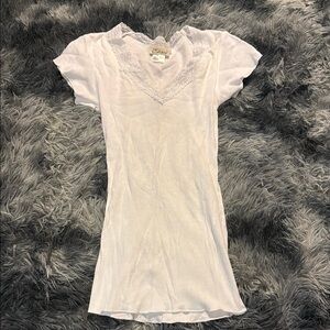 Elan White V-Neck Lace Top
